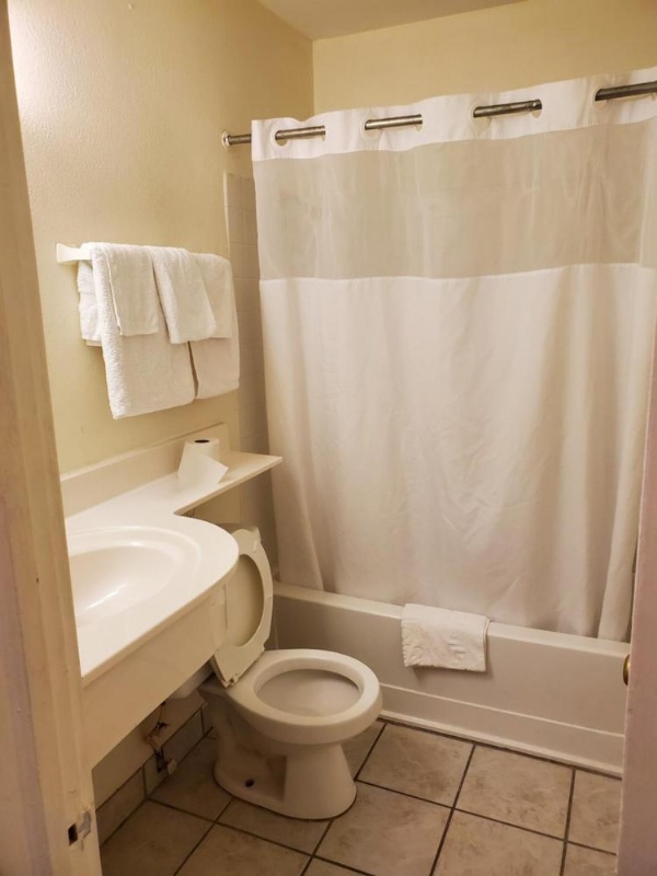 Nakon Motel image 14